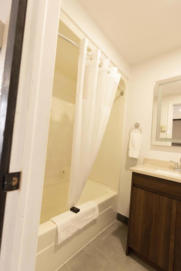 Motel 7 Inn & Suites Beresford Zewnętrze zdjęcie